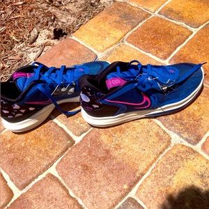Kyrie Low 5 Dark Marina Blue Size 10